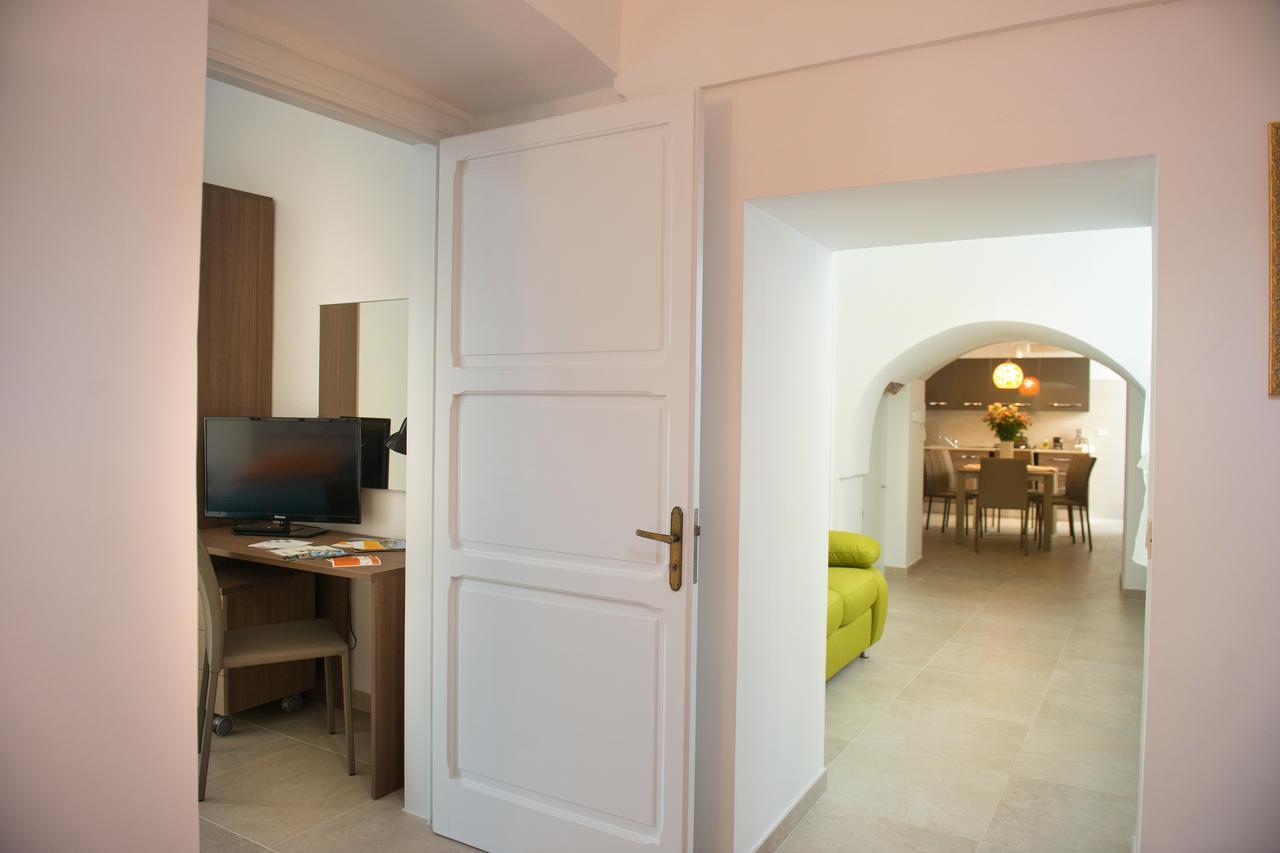 Bed and Breakfast La Dimora Del Corso Alberobello Exterior foto